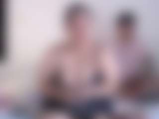 sweetdesires's Live Sex Cam Show
