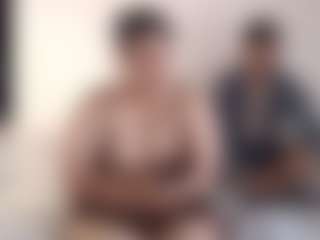 Live-Cam-Show mit sweetdesires - Lingerie auf Camsoda