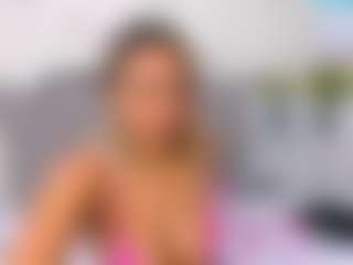 taste-biigass's Live Sex Cam Show
