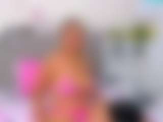 taste-biigass's Live Sex Cam Show