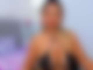 Live cam show with taste-biigass - Thick on UwU Esports