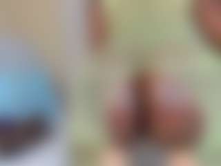 Live cam show with CinnamonG - Squirt on liverealitysex.com
