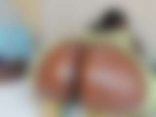 CinnamonG's Live Sex Cam Show