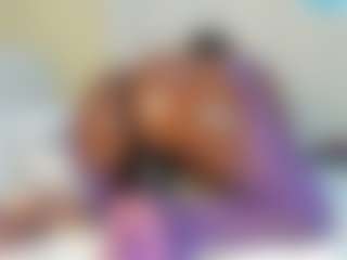 Live cam show with CinnamonG - Lovense on Latina Girls
