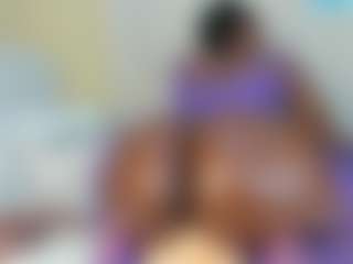 Live cam show with CinnamonG - Dildo on boobsie.com