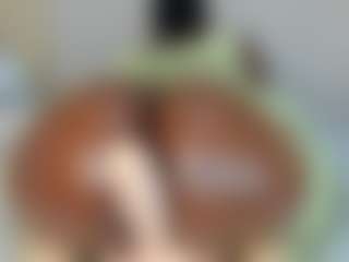 CinnamonG's Live Sex Cam Show
