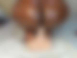 CinnamonG's Live Sex Cam Show