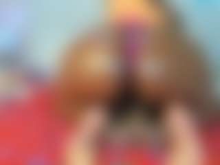 Live cam show with CinnamonG - Indian Twerk on Camsoda | kenya