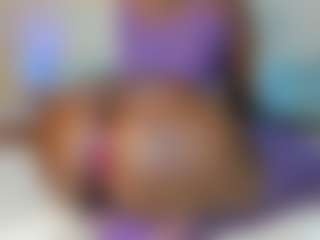 Live cam show with CinnamonG - Lovense on Uber Horny
