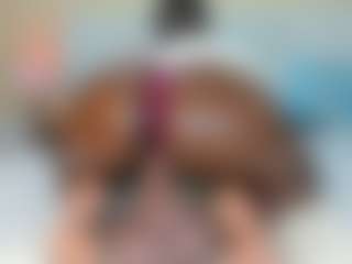 CinnamonG's Live Sex Cam Show