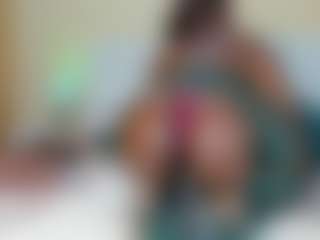 CinnamonG's Live Sex Cam Show