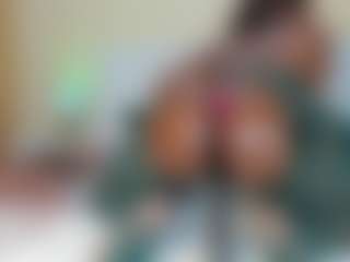 CinnamonG's Live Sex Cam Show