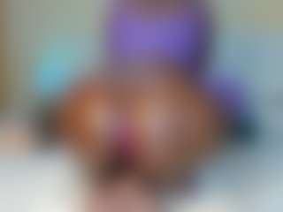 CinnamonG's Live Sex Cam Show