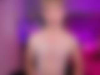 Live cam show with Danttee - Dildo on Soda Cam