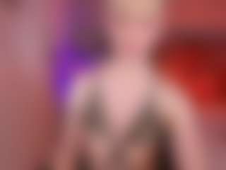 Live cam show with Danttee - Brown Eyes on Camsoda