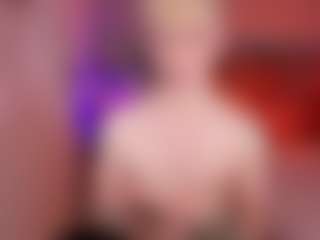 Live cam show with Danttee - Blowjob on Camsoda