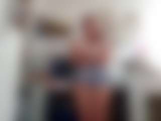 karlapum's Live Sex Cam Show