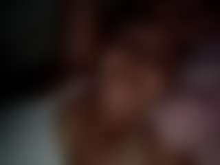Live cam show with karlapum - MILF on studioflirtlive.com