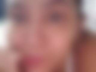 Live cam show with karlapum - MILF on TastyBlacksLive