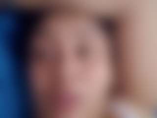 Live cam show with karlapum - HD on xDating
