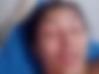 Live cam show with karlapum - MILF on makecum.org