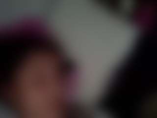 Live cam show with karlapum - Lightskin on studioflirtlive.com
