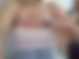 karlapum's Live Sex Cam Show