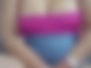karlapum's Live Sex Cam Show