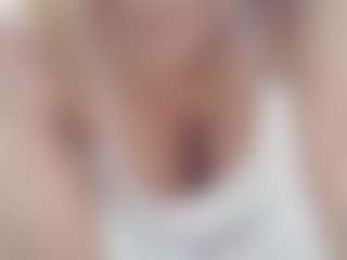 karlapum's Live Sex Cam Show