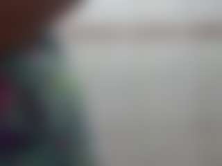 Live cam show with karlapum - Latina MILF on Hubzter Live