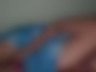 Live cam show with karlapum - Nails on Camsoda