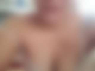 karlapum's Live Sex Cam Show