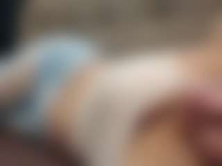 karlapum's Live Sex Cam Show