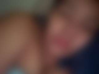 karlapum's Live Sex Cam Show