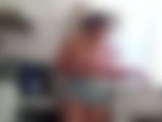 karlapum's Live Sex Cam Show