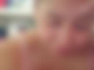 karlapum's Live Sex Cam Show
