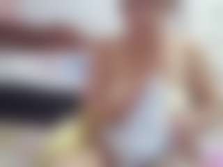 Live cam show with karlapum - Latina Petite on Strip Flash - Live Sex Shows