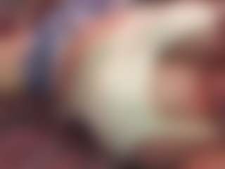karlapum MILF webcam performer live streaming