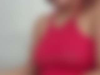 Live cam show with karlapum - Bedroom Curvy on Camsoda