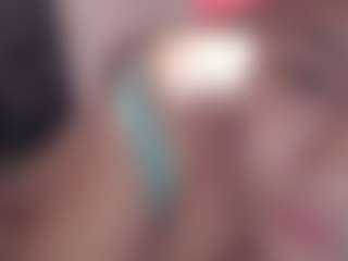 karlapum's Live Sex Cam Show