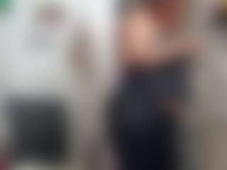 karlapum's Live Sex Cam Show
