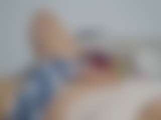 Live cam show with karlapum - Slender on fuck-show.com