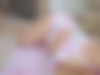 Live cam show with karlapum - Petite MILF on Strip Flash - Live Sex Shows