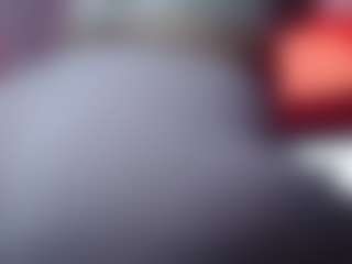 Live cam show with karlapum - Shaved Pussy MILF on Soda Cam