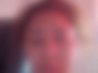 Live cam show with karlapum - Shaved Pussy on CamwithHer
