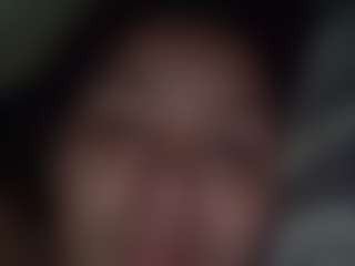 Live cam show with karlapum - Brown Eyes on fapnchat