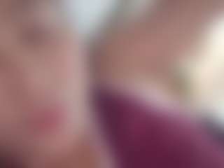 Live cam show with karlapum - Grandes Tetas on Camsoda