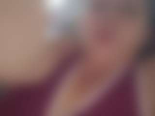 Live cam show with karlapum - Squirt Curvy on CamSodaAdn