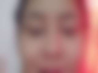 karlapum MILF webcam performer live streaming