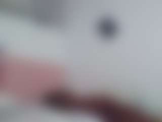 karlapum MILF webcam performer live streaming